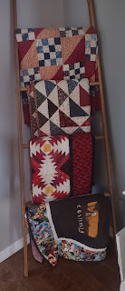 quilt ladder. how to hang or display a quilt